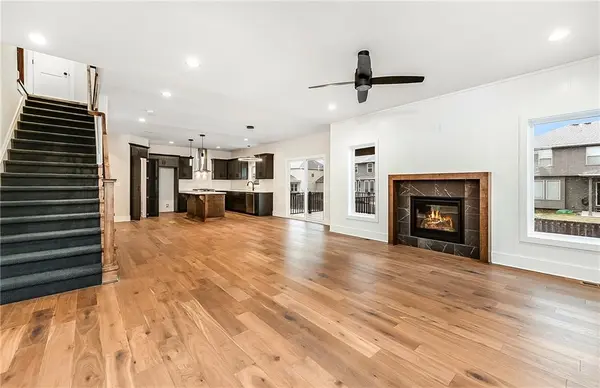 1825 SW Sage Canyon RD, Lee's Summit, MO 64082