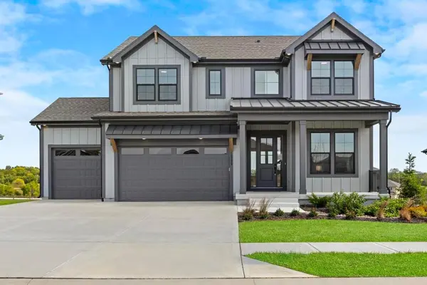 18229 Century ST, Overland Park, KS 66013