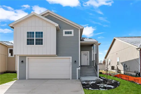 629 NW 109th TER, Kansas City, MO 64155