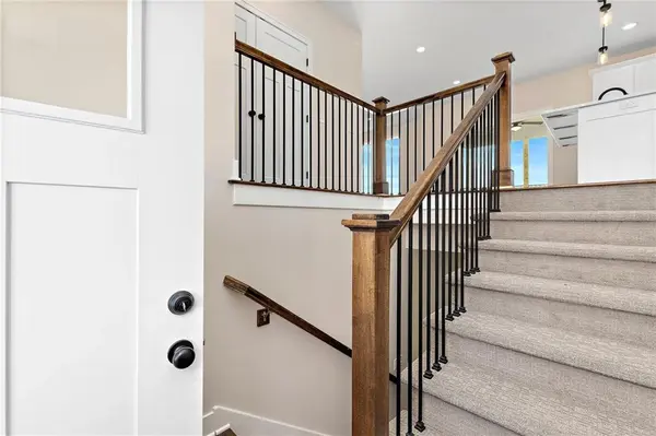 629 NW 109th TER, Kansas City, MO 64155