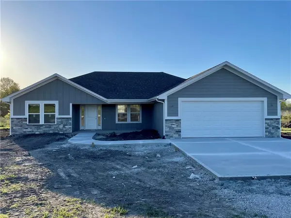 313 W Pacific ST, Kingsville, MO 64061