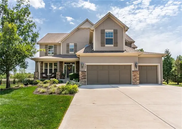 15821 England ST, Overland Park, KS 66221