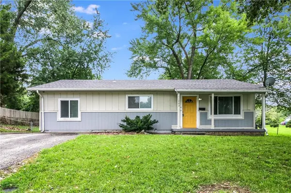 11403 E 51st ST, Raytown, MO 64133