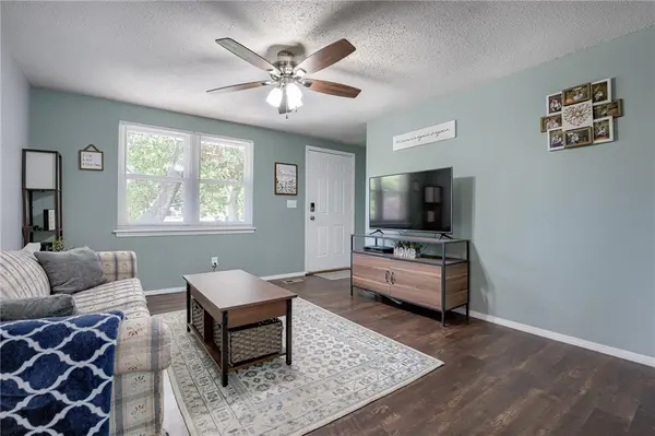 4519 N White AVE, Kansas City, MO 64117