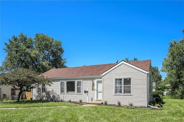 508 E 92nd ST, Kansas City, MO 64131