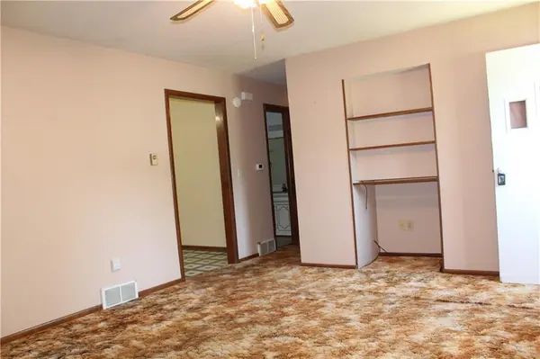 711 S Colby ST, Hamilton, MO 64644