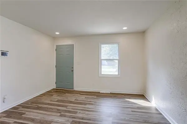 5135 N Bristol AVE, Kansas City, MO 64119