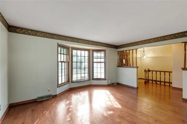 8726 Tennessee ST, Kansas City, MO 64138