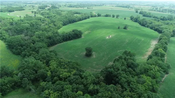 00000 W HWY, Osgood, MO 64641