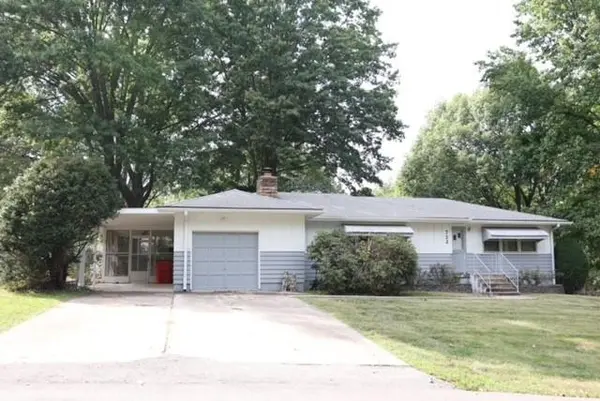 722 S Hudson ST,  Buckner,  MO 64016