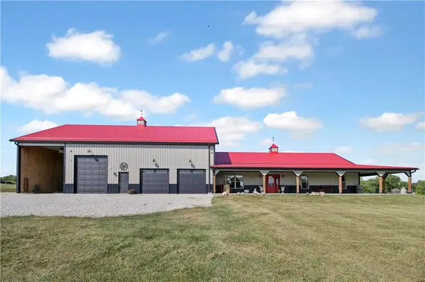10810 S Buckner Tarsney RD, Grain Valley, MO 64029