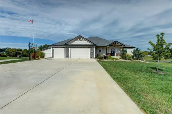 15680 Metro AVE, Bonner Springs, KS 66012
