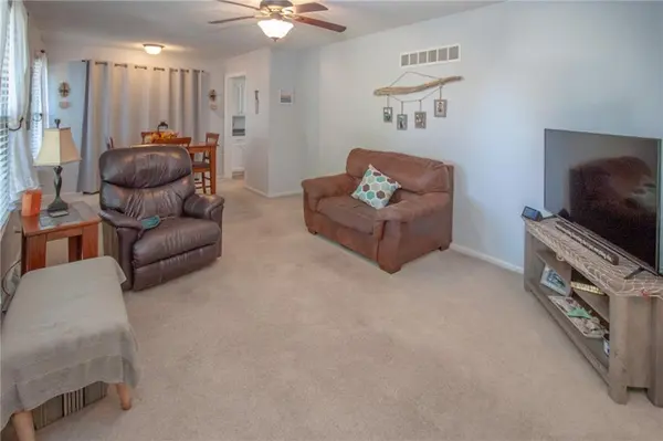 1115 W Forest LN, Excelsior Springs, MO 64024