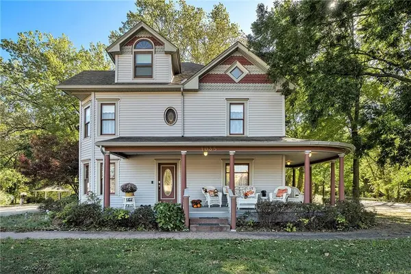 1035 Ames ST, Baldwin City, KS 66006