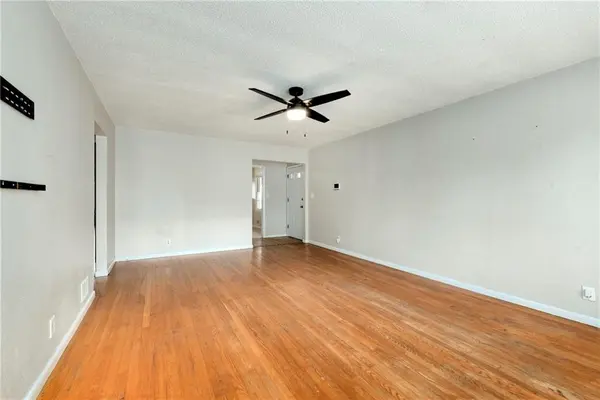 727 Old Orchard ST, Excelsior Springs, MO 64024