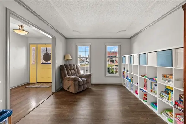 4427 NW 64th TER, Kansas City, MO 64151