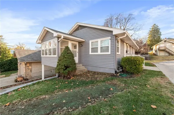 4710 Holly ST, Kansas City, MO 64112