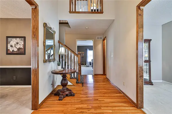 3904 SW 22nd ST, Blue Springs, MO 64015