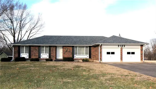 2103 Arcadia ST, Clinton, MO 64735