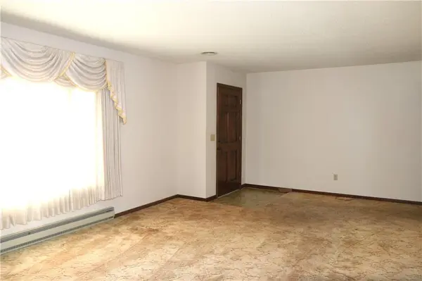 2103 Arcadia ST, Clinton, MO 64735