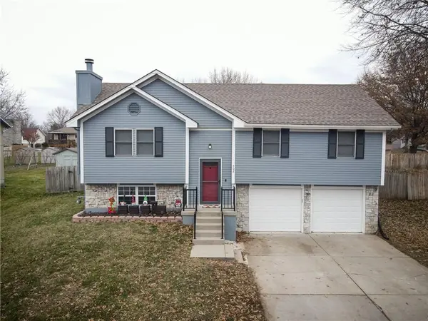 502 South ST, Grain Valley, MO 64029