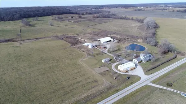 16532 B HWY, Richmond, MO 64085