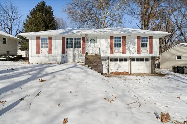 15514 E 37th South TER, Independence, MO 64055