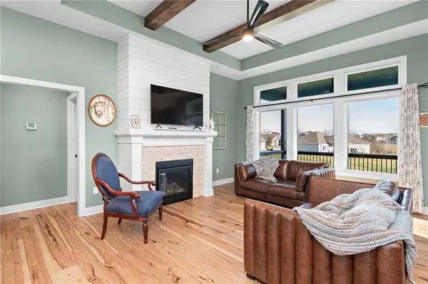 12855 N Champanel WAY, Platte City, MO 64079
