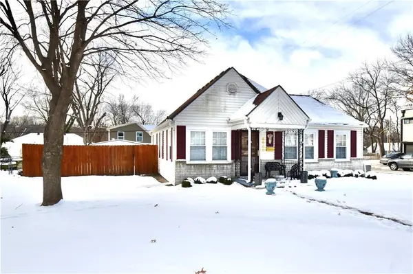 6000 Delmar ST, Fairway, KS 66205