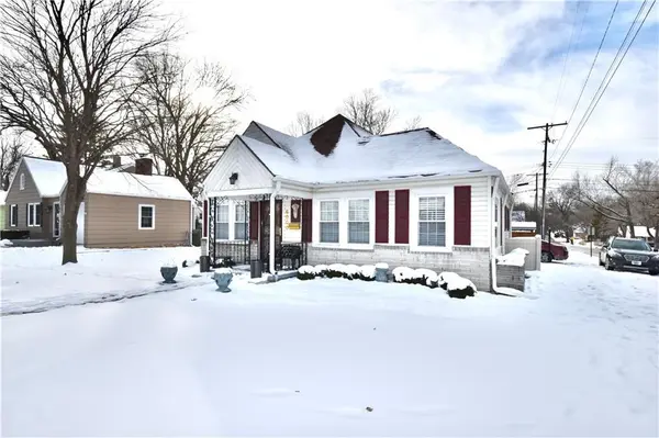 6000 Delmar ST, Fairway, KS 66205