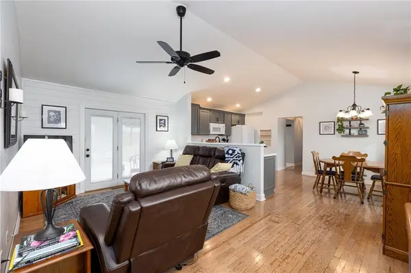 5244 Colt DR, Polo, MO 64671