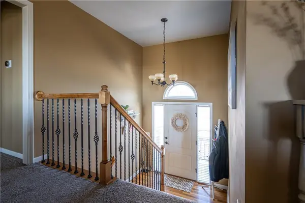 10826 N Manchester AVE, Kansas City, MO 64157