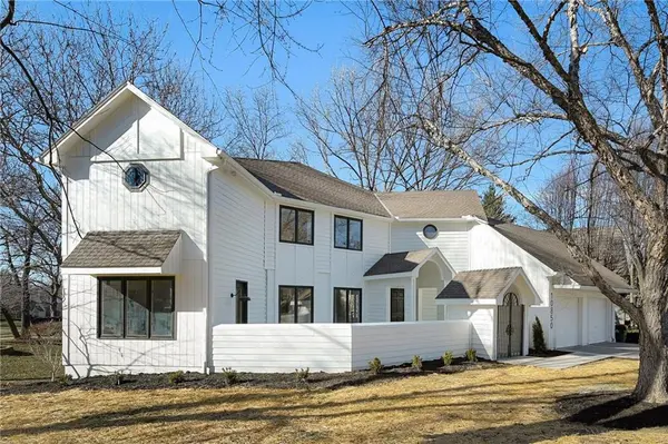 10850 King ST, Overland Park, KS 66210