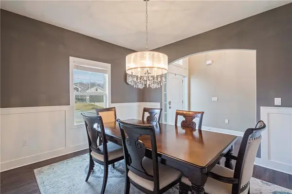 25557 W 144th CT, Olathe, KS 66061