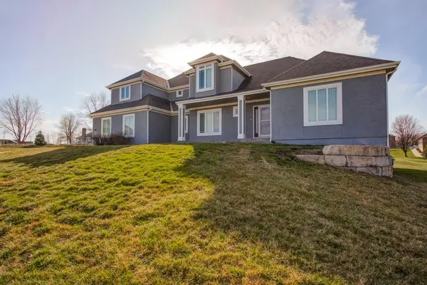 16112 Louisville CT, Belton, MO 64012