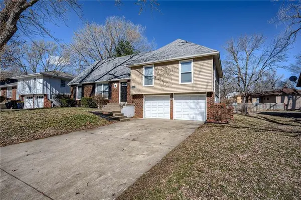 7620 E 100th ST, Kansas City, MO 64134