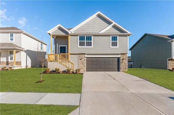 720 Connor ST, Belton, MO 64012