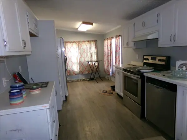 114 W Tuck ST, Houstonia, MO 65333