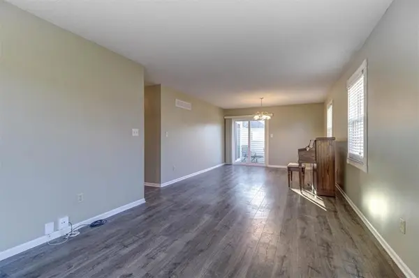 2007 S High ST, Independence, MO 64055