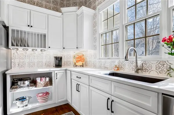 13412 W 126th ST, Overland Park, KS 66213