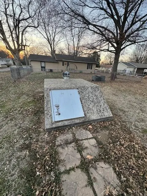 101 S Wright ST, Frontenac, KS 66763