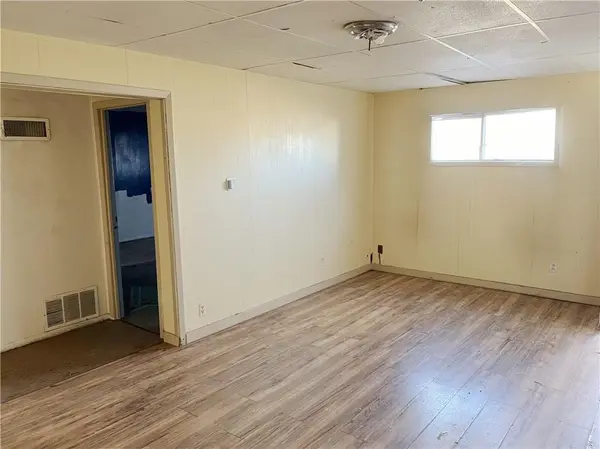 2315 N Tonio AVE, Garden City, KS 67846