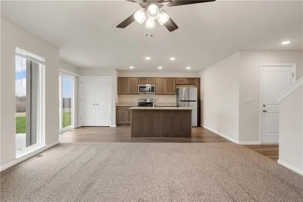 715 Connor ST, Belton, MO 64012