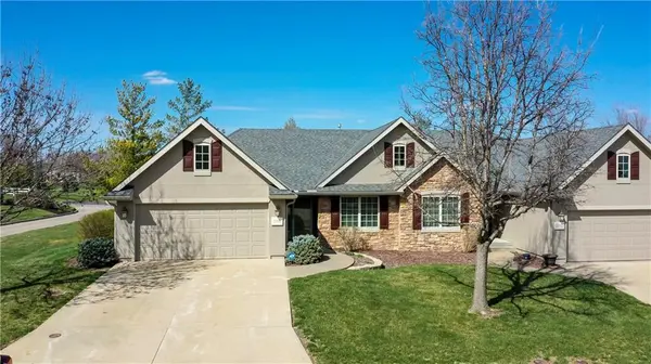 2100 SW Village Hall RD, Topeka, KS 66614