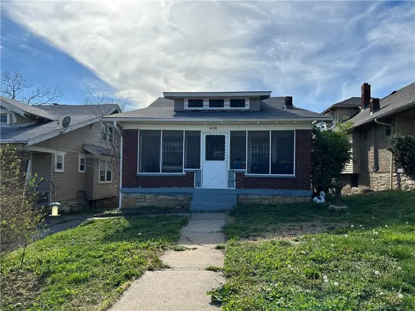 4132 College AVE, Kansas City, MO 64130