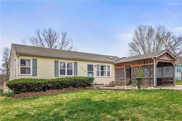 16609 E 2nd ST #N, Independence, MO 64056