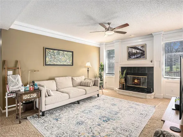 7209 NE 69th ST, Kansas City, MO 64119