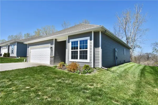 7728 NW 124th ST, Kansas City, MO 64163