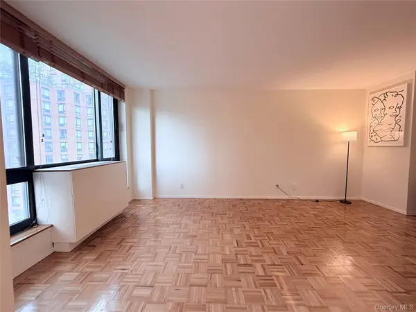1 Irving PL #U17H, New York (manhattan), NY 10003