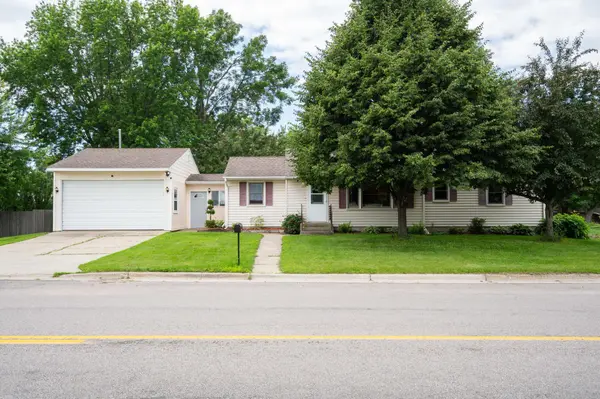 111 4th ST N, Grove City, MN 56243
